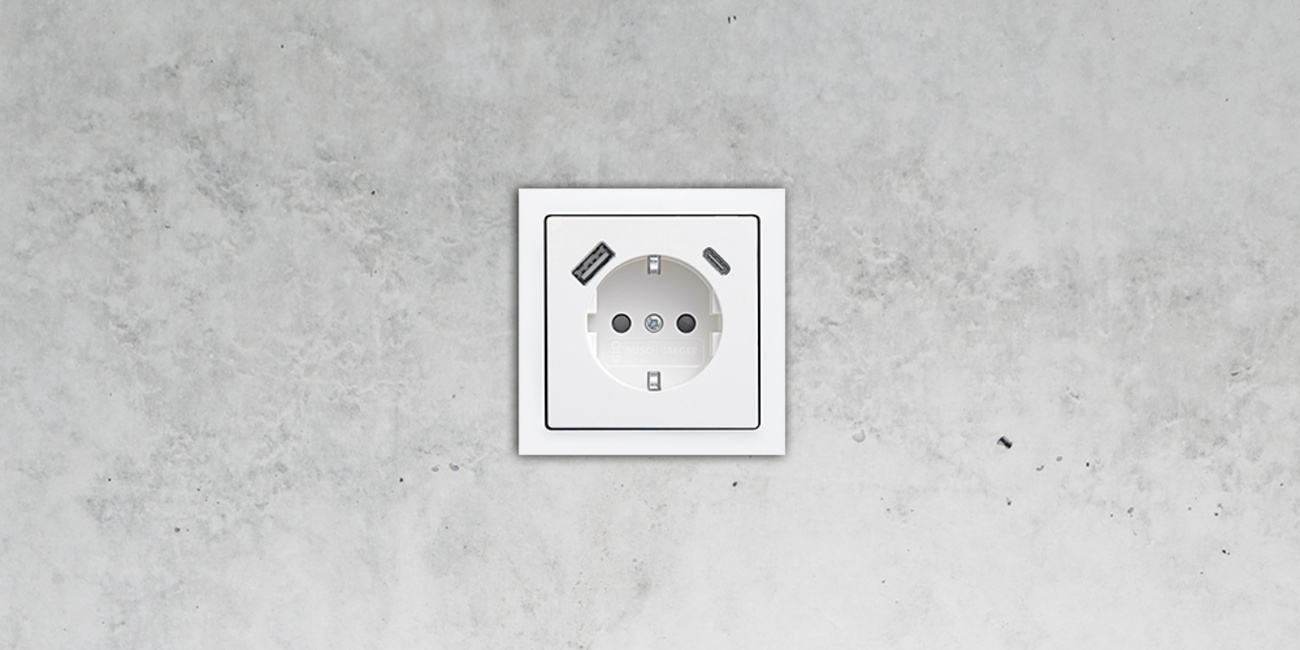 SCHUKO® USB-Steckdose bei Elektro Rossek Andrew in Arnstorf